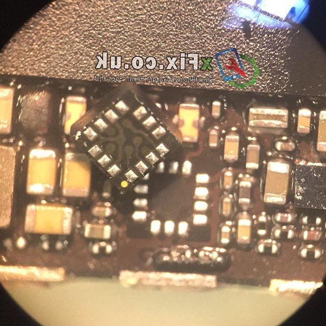 iPhone 5s Accelerometer IC U18 Replacement UK.